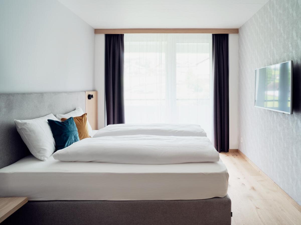 Hotel Neu-schoenstatt 3*